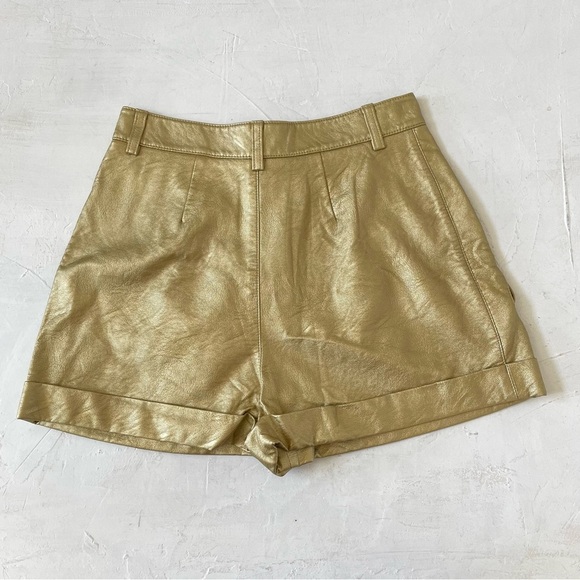 DIVINE HERITAGE REVOLVE Faux Leather Proper Cuffed Shorts in Gold Size S - Picture 3 of 8